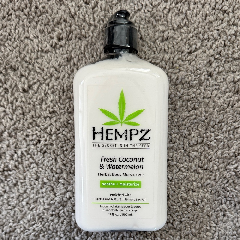 500mL Hempz Coconut & Watermelon Herbal Moisturizer